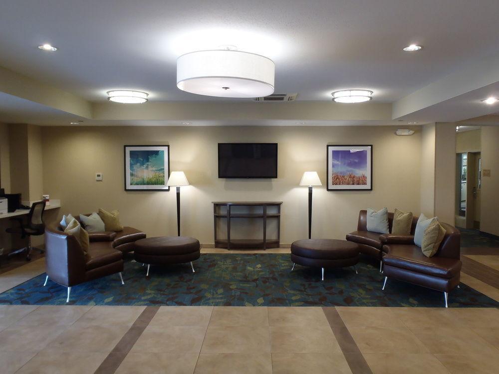 Candlewood Suites College Station By Ihg Bryan Exterior photo
