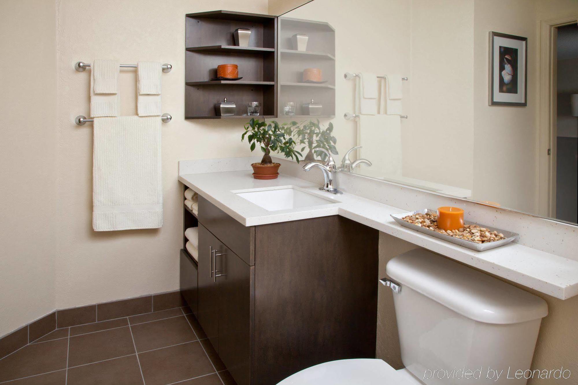 Candlewood Suites College Station By Ihg Bryan Exterior photo