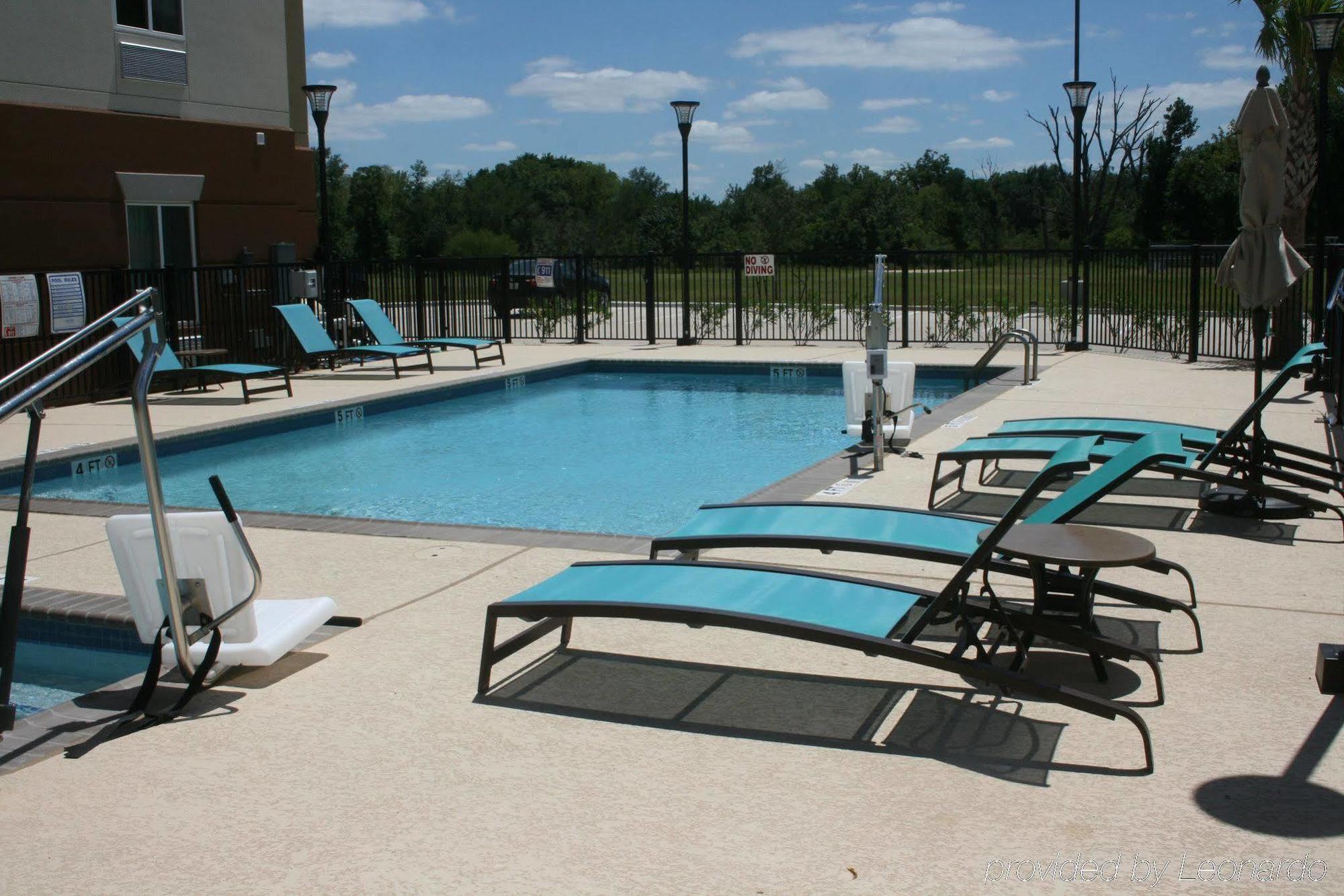 Candlewood Suites College Station By Ihg Bryan Exterior photo